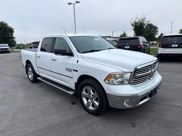 2016 Ram 1500 SLT