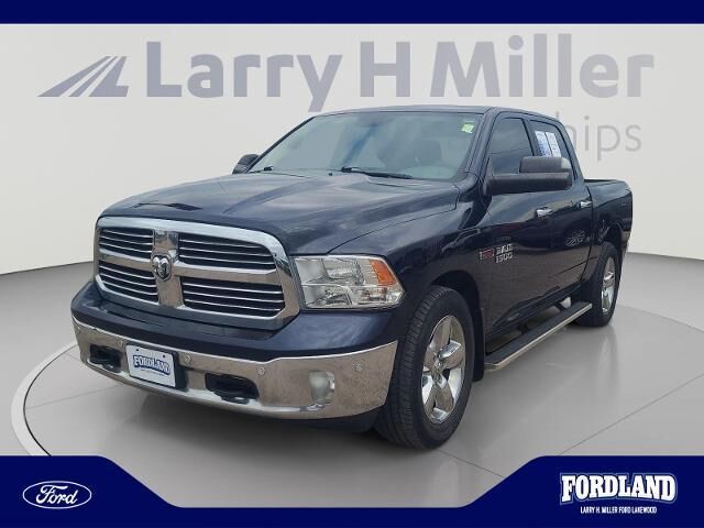 2016 Ram 1500 SLT — photo 1 of 13