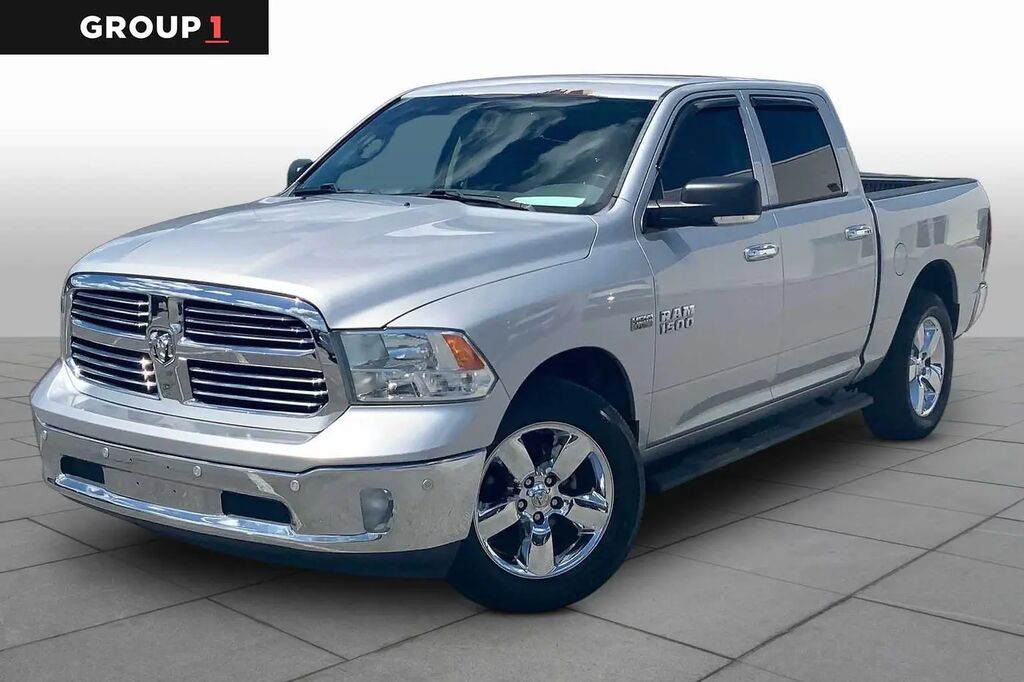 2016 Ram 1500 SLT — photo 1 of 13