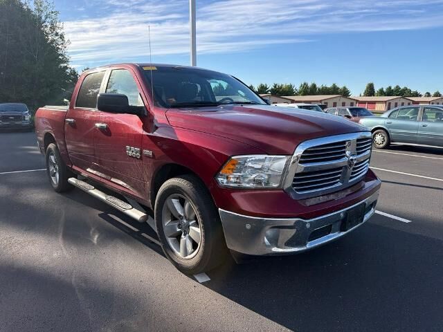 2015 Ram 1500 SLT