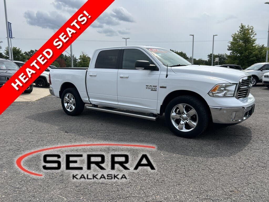 2019 Ram 1500 Classic SLT — photo 1 of 1