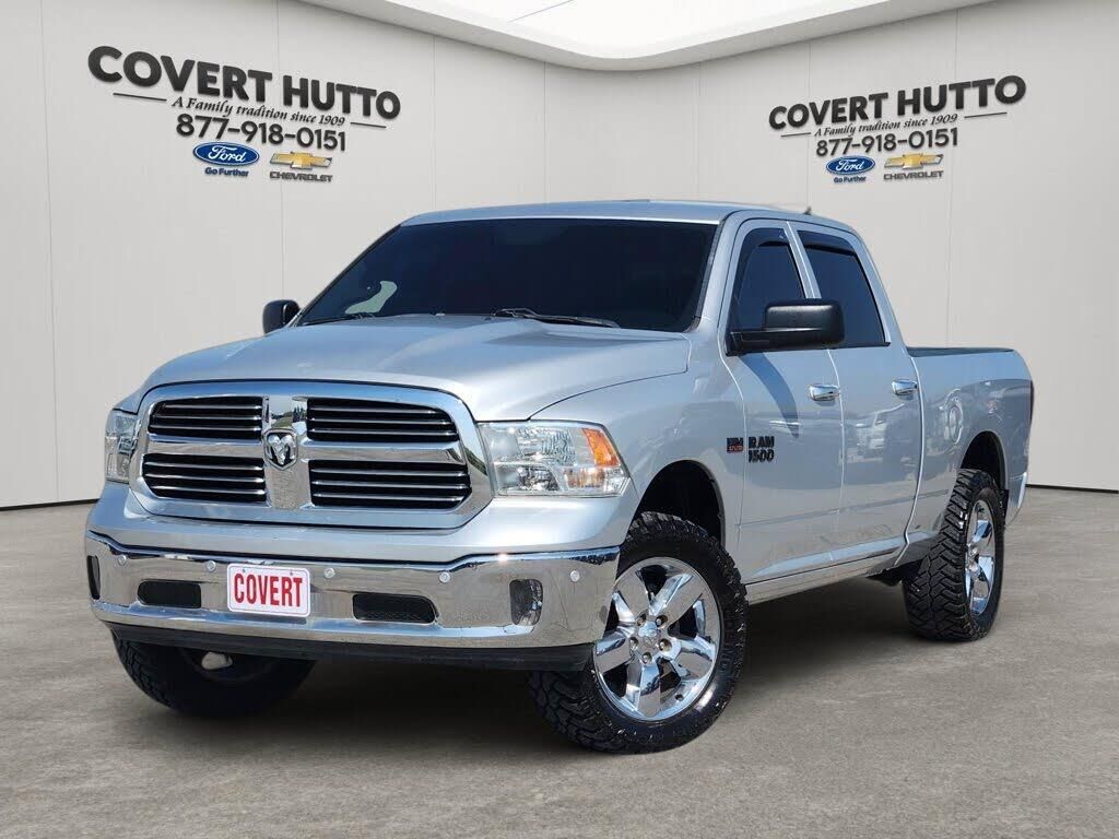 2017 Ram 1500 SLT — photo 1 of 1