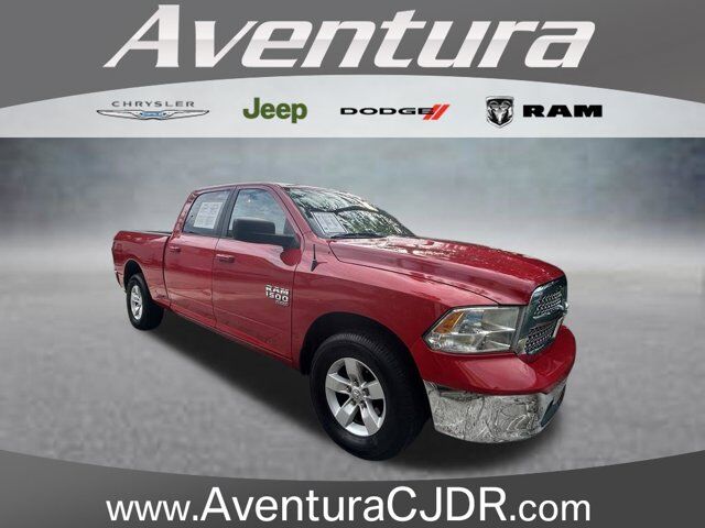 2020 Ram 1500 Classic SLT — photo 1 of 1