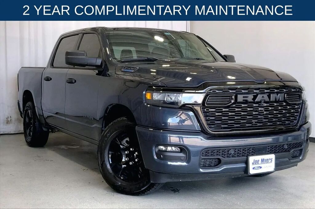 2025 Ram 1500 Tradesman — photo 1 of 13