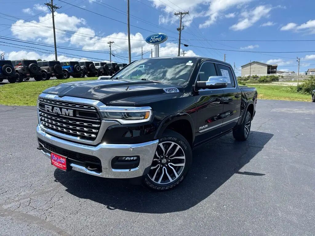 2025 Ram 1500 Limited — photo 1 of 13