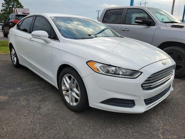 2014 Ford Fusion SE — photo 1 of 13