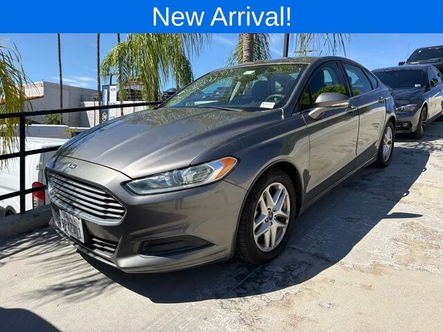 2014 Ford Fusion SE
