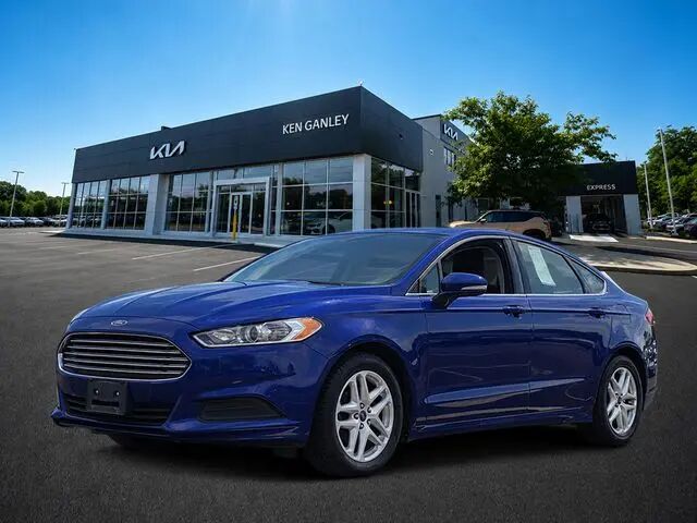 2014 Ford Fusion SE