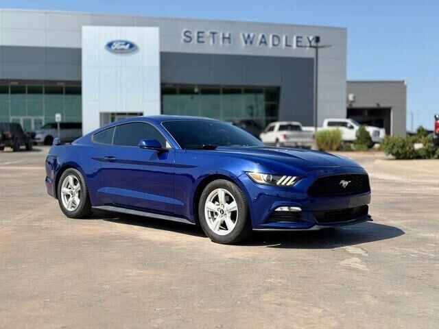 2016 Ford Mustang V6