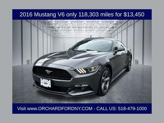 2016 Ford Mustang V6