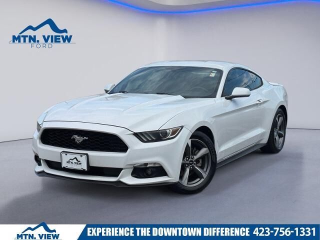2016 Ford Mustang V6