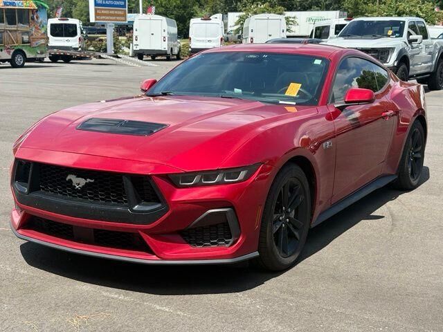 2024 Ford Mustang GT — photo 1 of 13