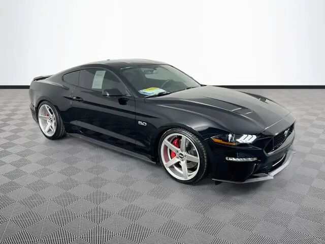 2018 Ford Mustang GT — photo 1 of 13