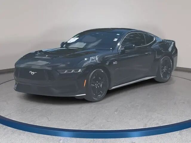 2024 Ford Mustang GT — photo 1 of 3
