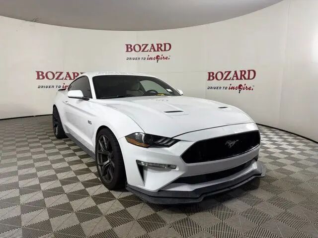 2019 Ford Mustang GT — photo 1 of 13