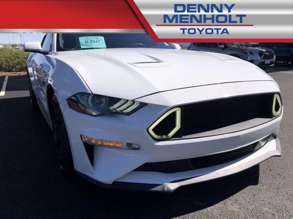 2019 Ford Mustang GT — photo 1 of 13