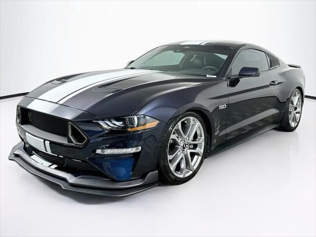 2021 Ford Mustang GT Premium — photo 1 of 13