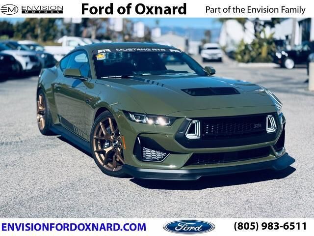 2025 Ford Mustang GT Premium — photo 1 of 13