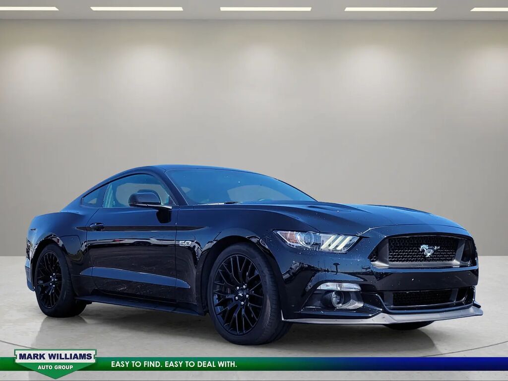 2017 Ford Mustang GT Premium — photo 1 of 11