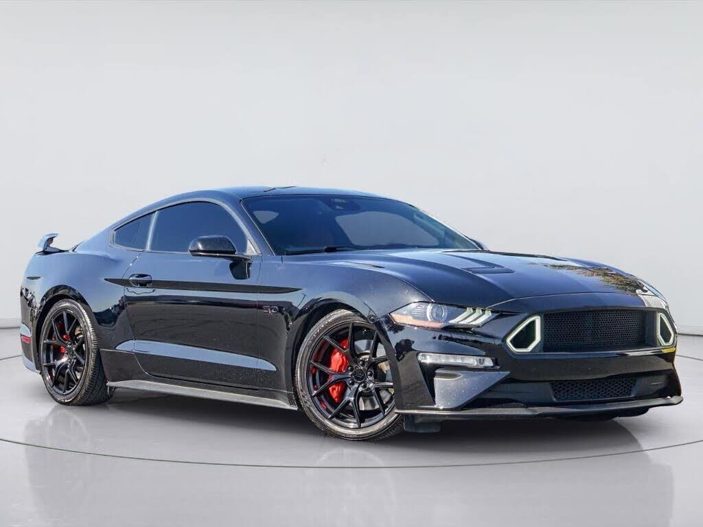 2019 Ford Mustang GT — photo 1 of 1