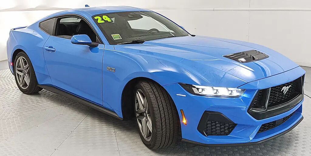 2024 Ford Mustang GT — photo 1 of 13