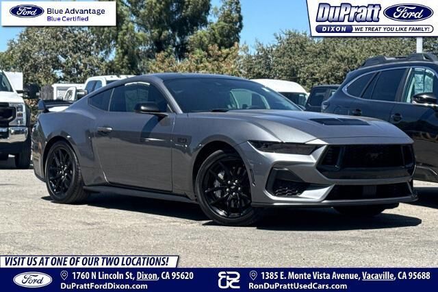 2025 Ford Mustang GT Premium — photo 1 of 13