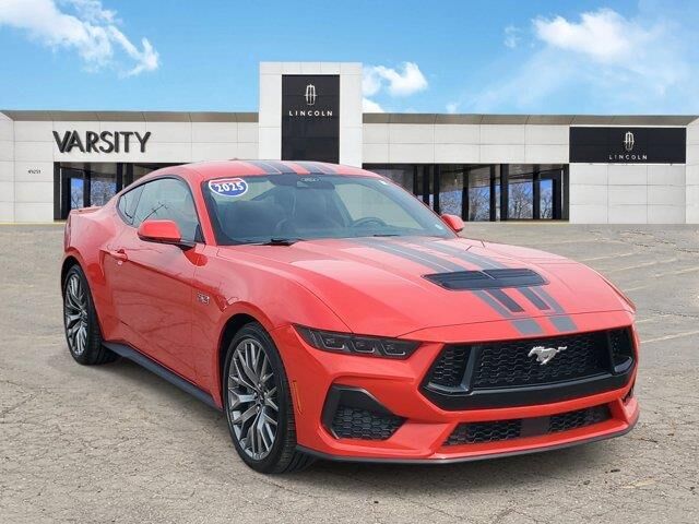 2025 Ford Mustang GT Premium — photo 1 of 13