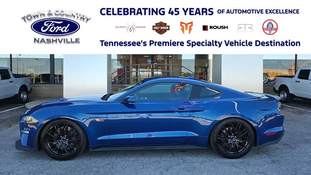 2022 Ford Mustang GT Premium — photo 1 of 13