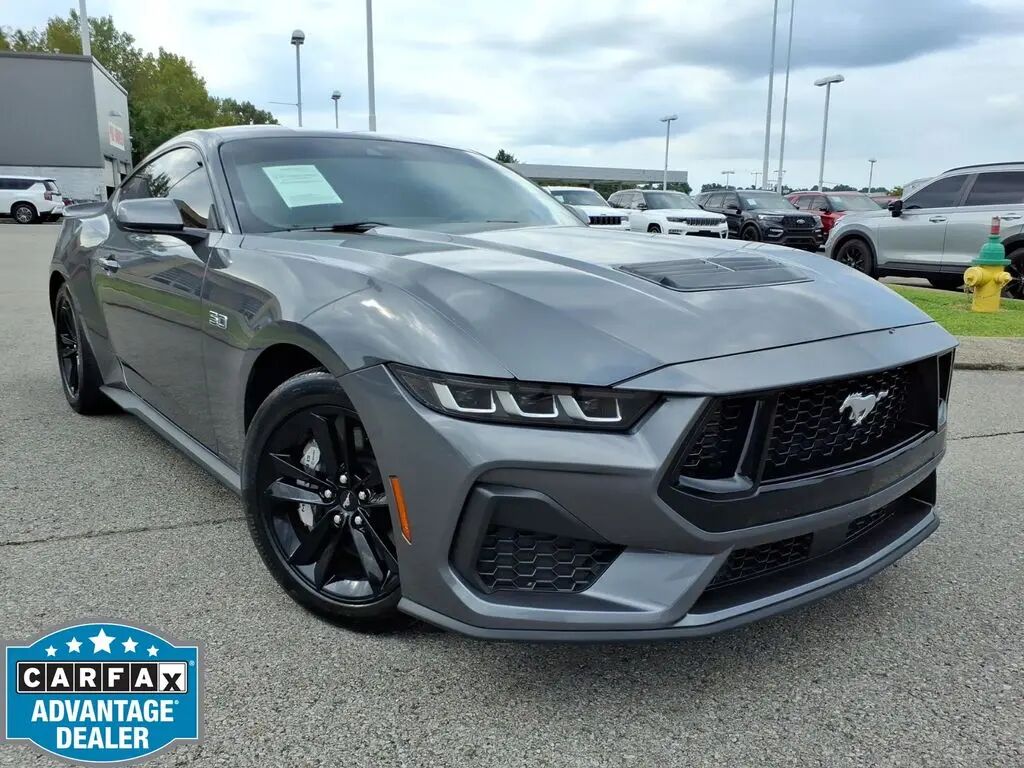 2024 Ford Mustang GT — photo 1 of 13
