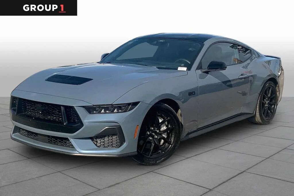 2025 Ford Mustang GT Premium — photo 1 of 12