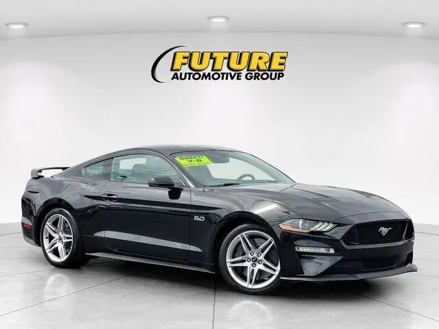 2020 Ford Mustang GT Premium — photo 1 of 13