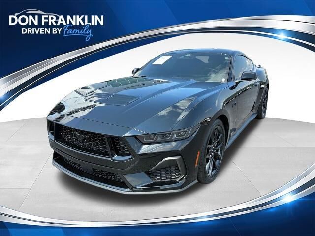 2025 Ford Mustang GT Premium — photo 1 of 5