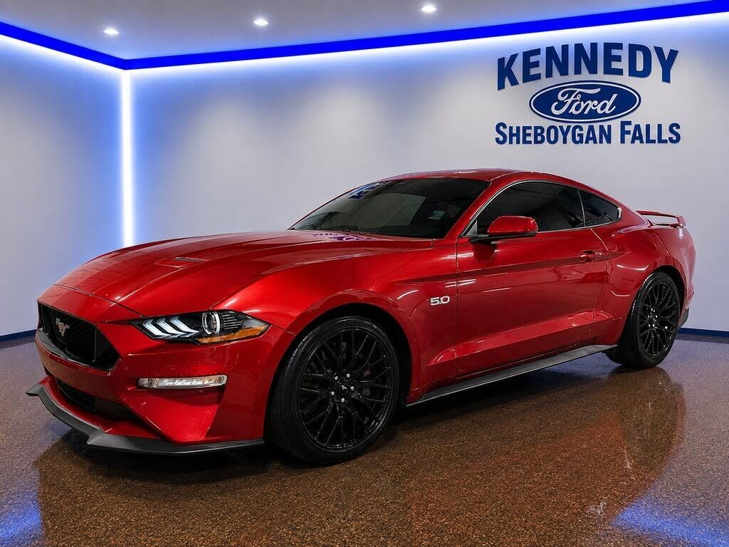 2021 Ford Mustang GT — photo 1 of 1
