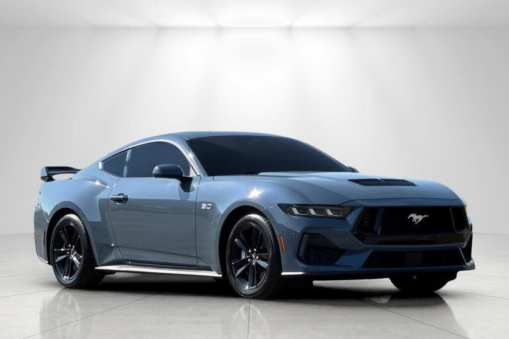 2024 Ford Mustang GT — photo 1 of 1