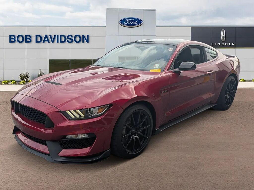 2018 Ford Mustang Shelby GT350 — photo 1 of 13