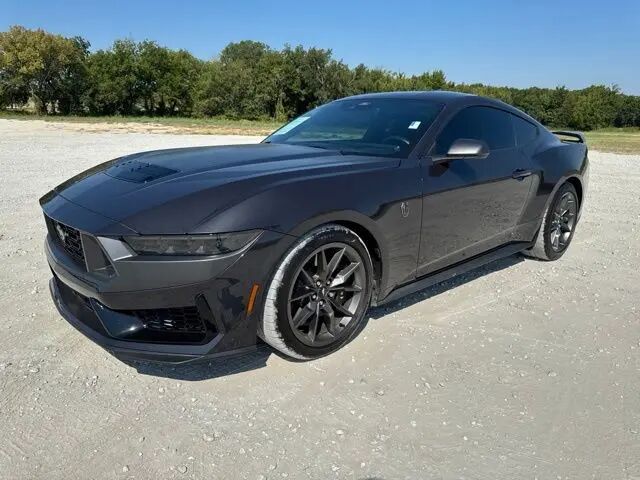 2024 Ford Mustang Dark Horse — photo 1 of 13