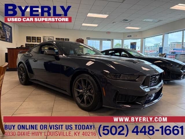 2025 Ford Mustang Dark Horse