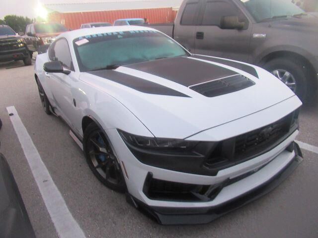 2024 Ford Mustang Dark Horse