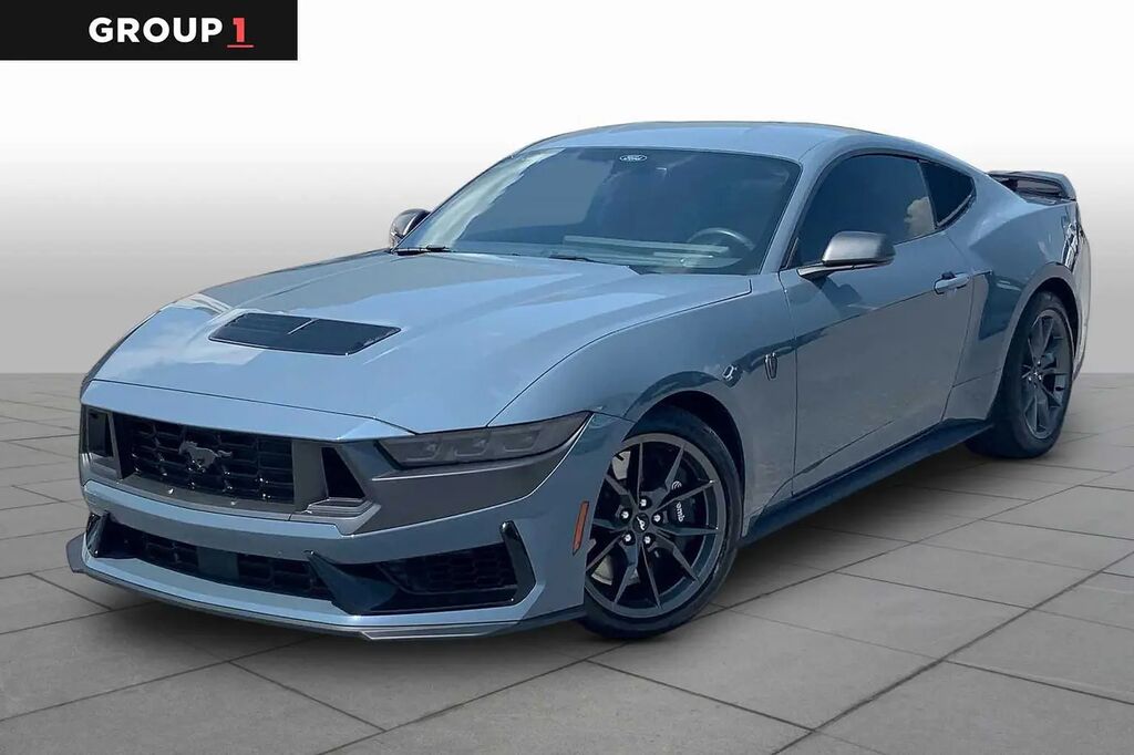 2025 Ford Mustang Dark Horse — photo 1 of 12