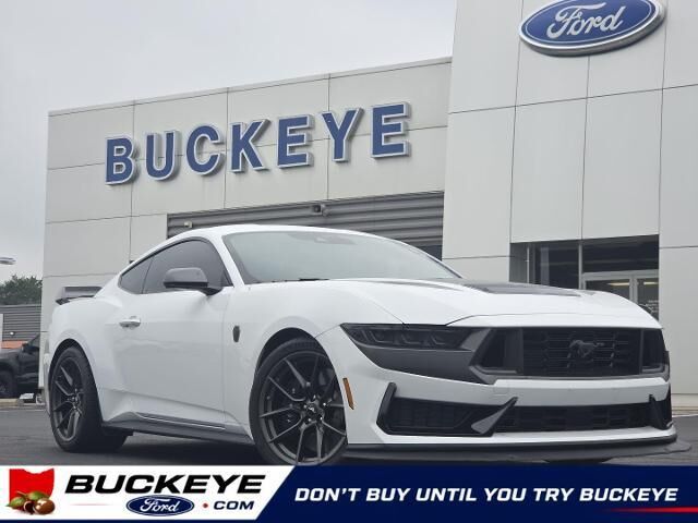 2025 Ford Mustang Dark Horse