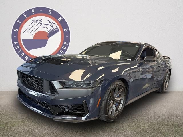2026 Ford Mustang Dark Horse