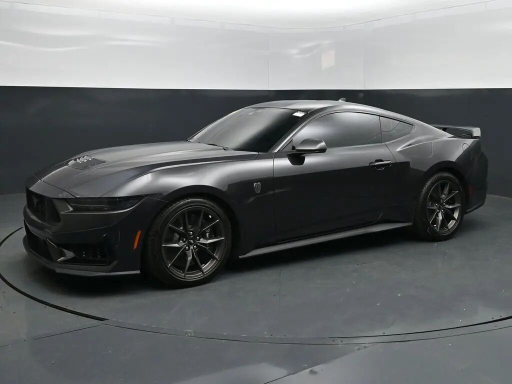 2024 Ford Mustang Dark Horse — photo 1 of 13