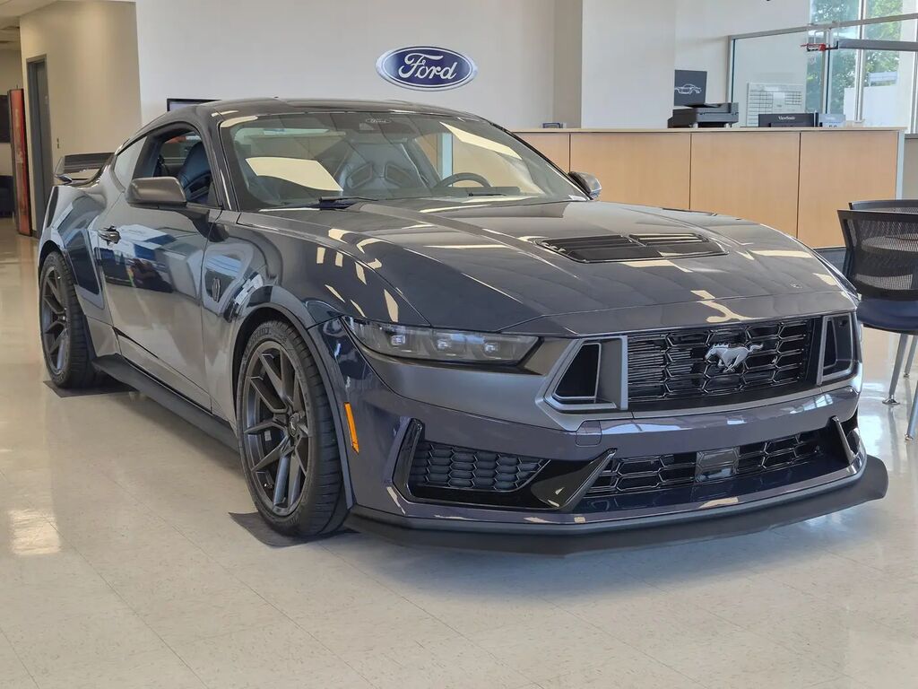 2024 Ford Mustang Dark Horse — photo 1 of 13