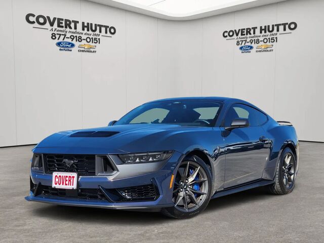 2026 Ford Mustang Dark Horse