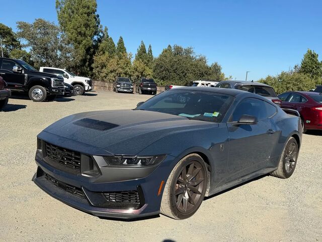 2024 Ford Mustang Dark Horse