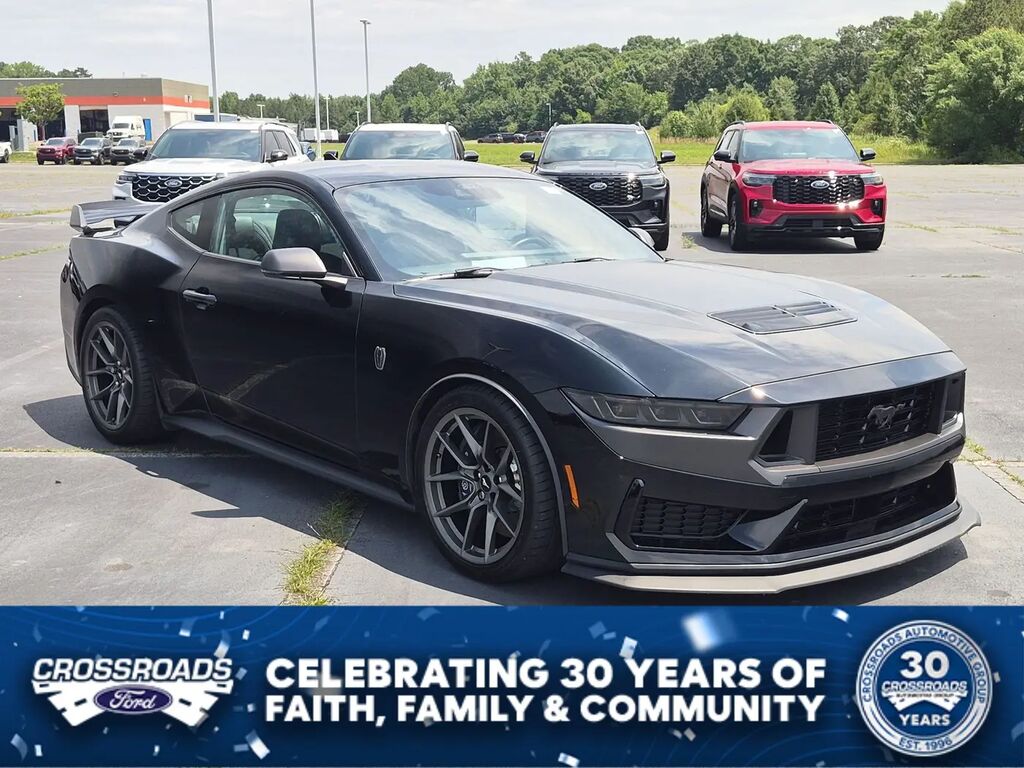 2024 Ford Mustang Dark Horse — photo 1 of 13