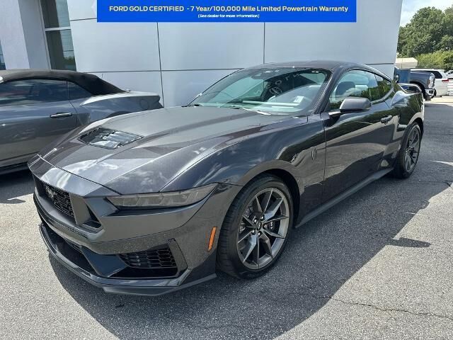 2024 Ford Mustang Dark Horse