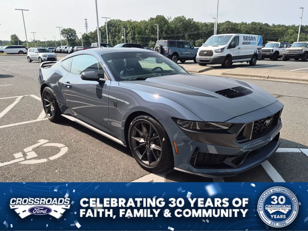 2024 Ford Mustang Dark Horse — photo 1 of 13