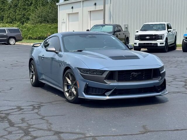 2024 Ford Mustang Dark Horse