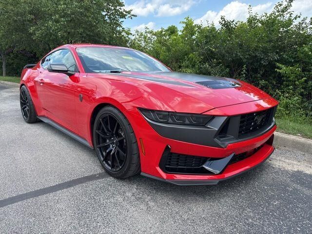 2024 Ford Mustang Dark Horse